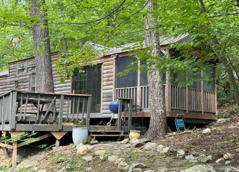 Sunday Hideaways: Affordable Homes For Sale Across the United&nbsp;States
