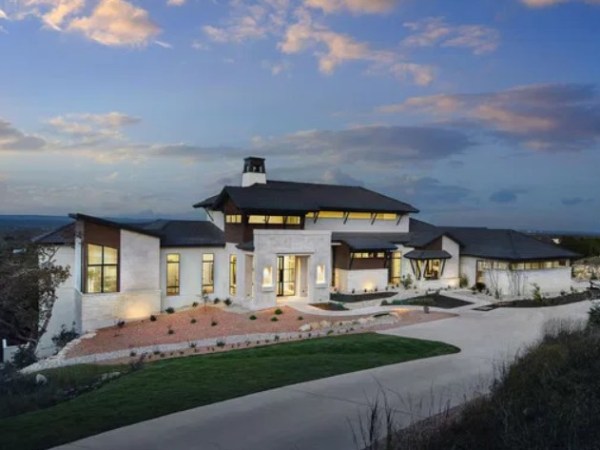 Real Estate Spotlight: Four Cities, Four&nbsp;Opportunities