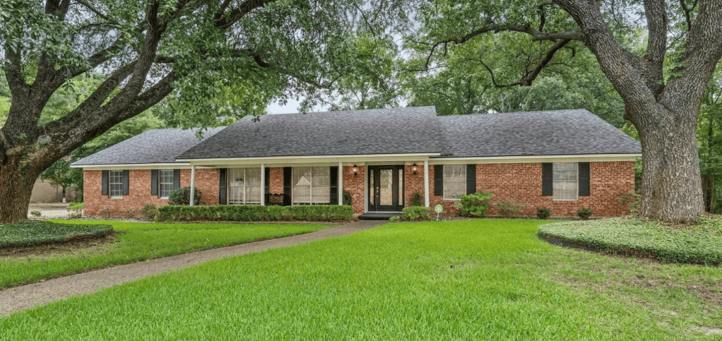 What Buyers Should Know: A Look at Entry-Level, Median, and Luxury Homes Across Four Markets– East Texas, Haymarket VA, Olympia WA, Bakersfield CA
